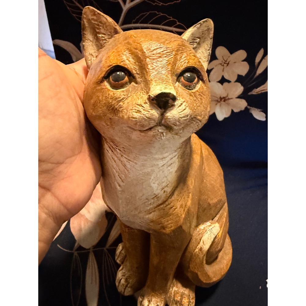 Sitting Cat Statuary Ginger Wood Look Decor 11"